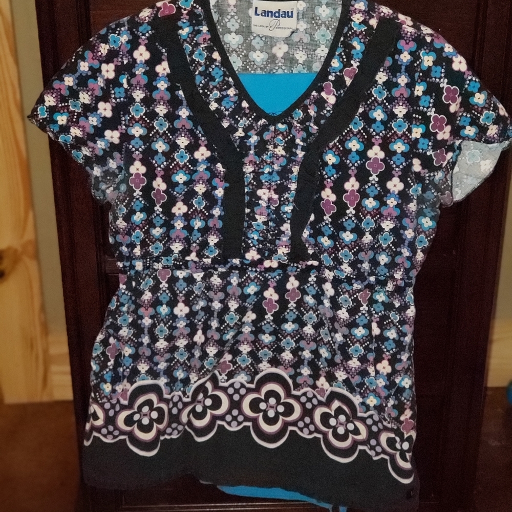 Scub top